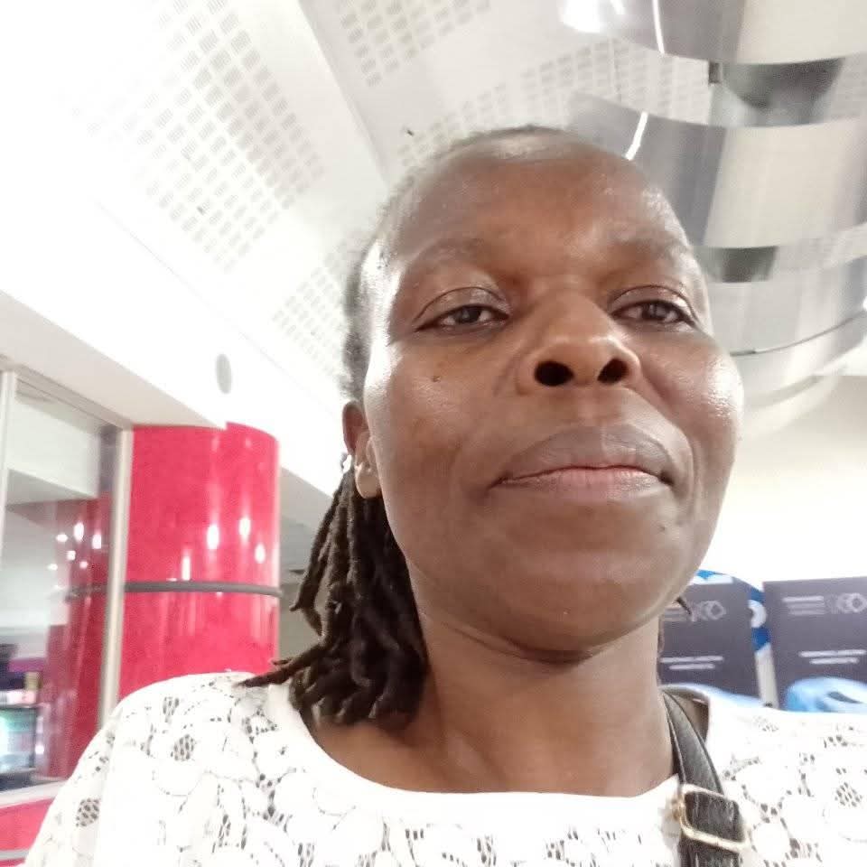 Mrs Silindiwe Ncube