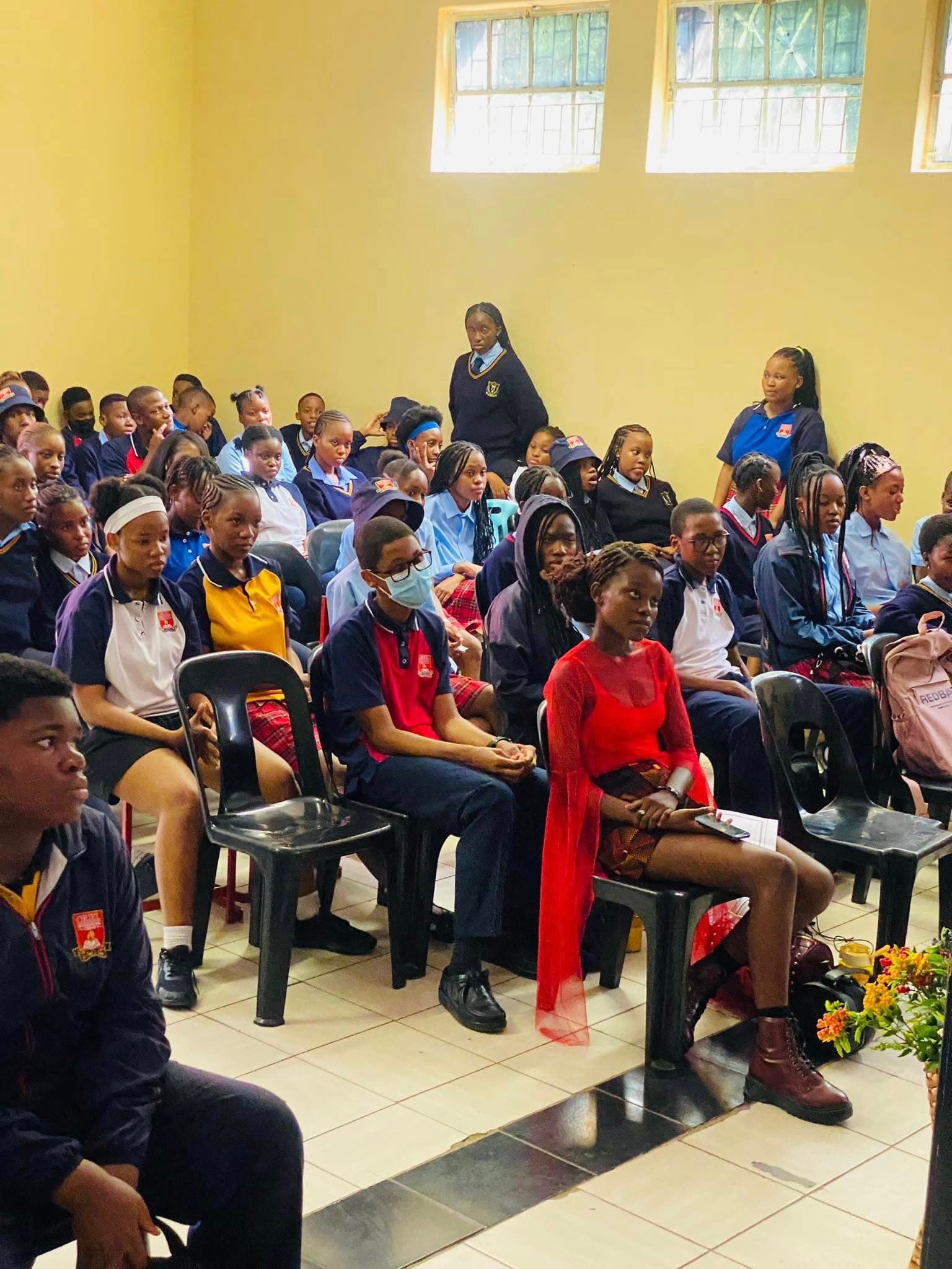 Cambridge teaching at ORIEL International School